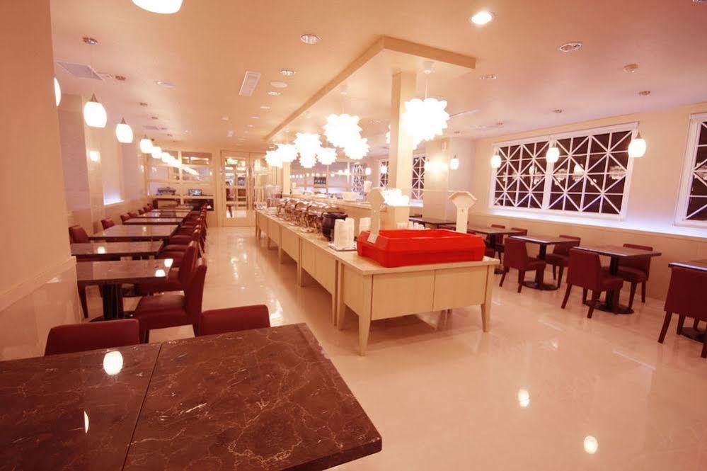 Royal Group Hotel Xiong Zhong Branch Kaohsiung Buitenkant foto